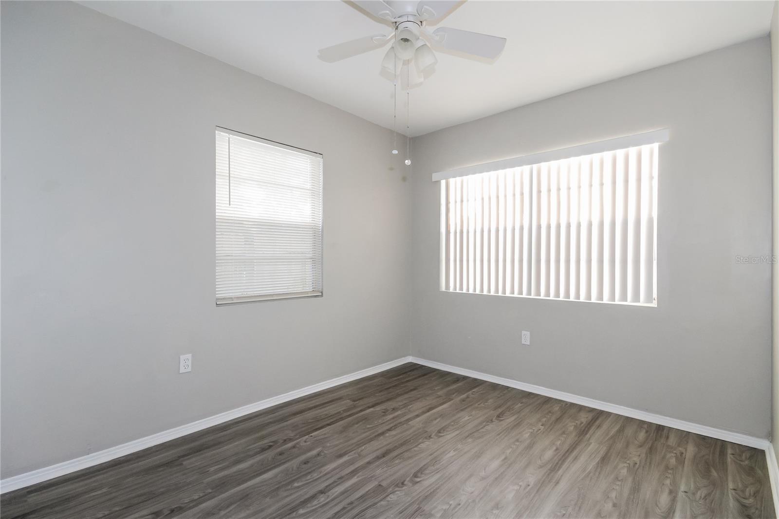 Image 10 of 16 For 6813 Clearview Avenue