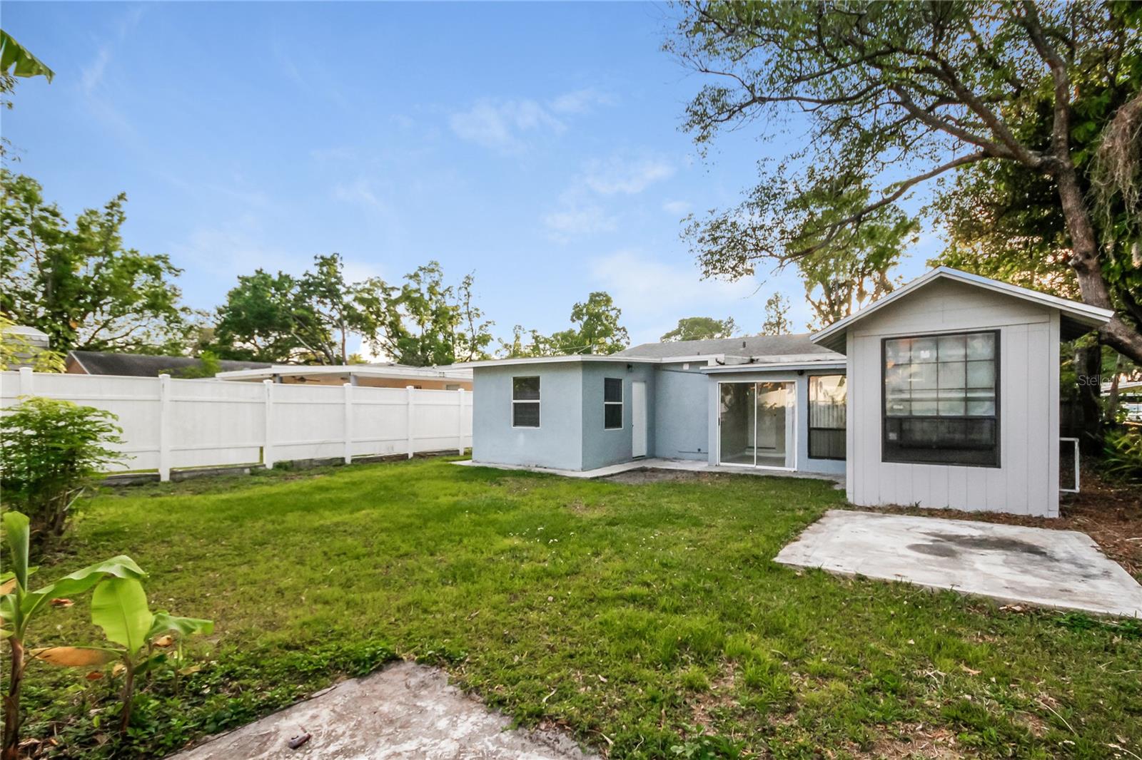 Image 13 of 16 For 6813 Clearview Avenue