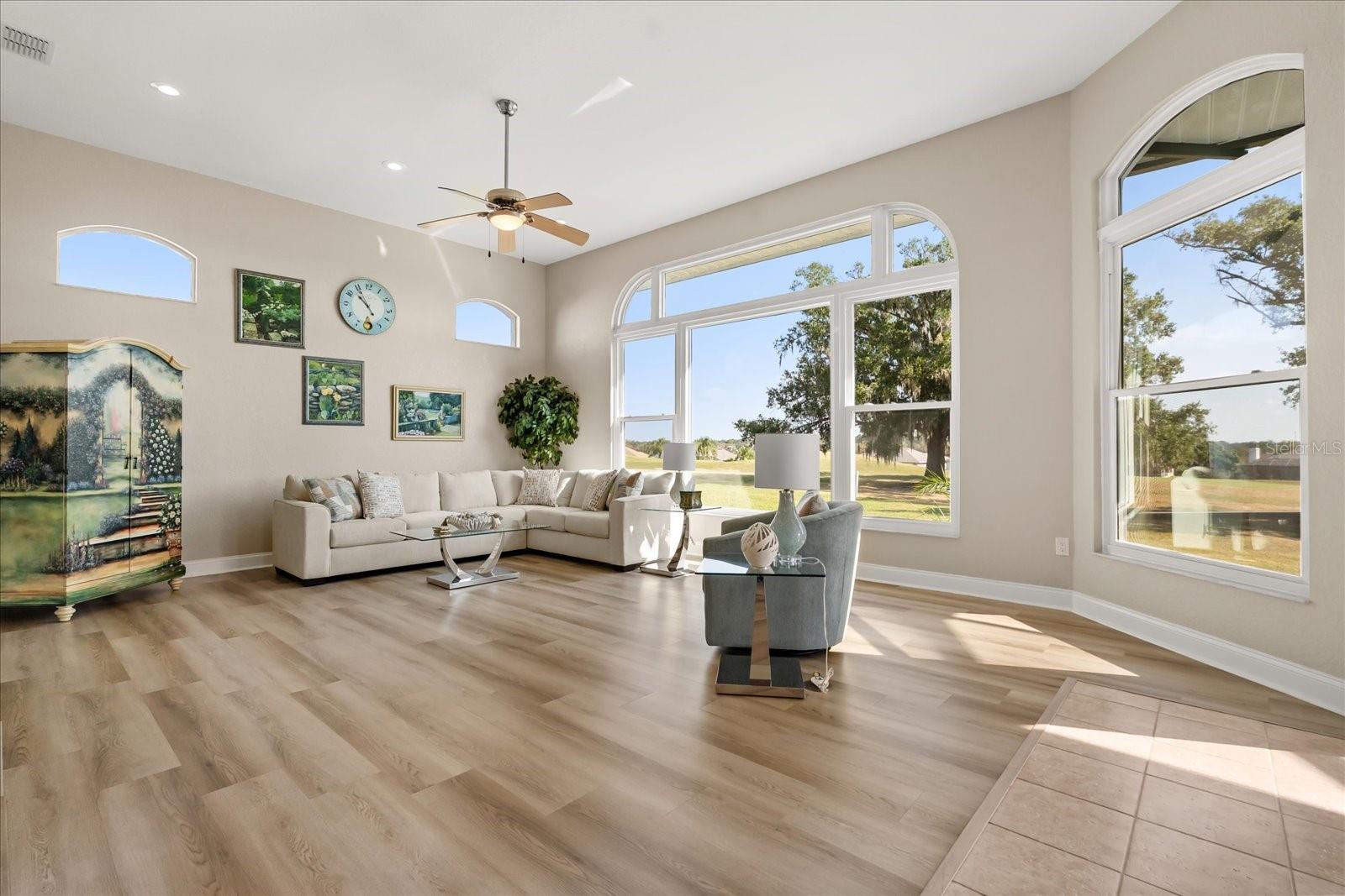 Image 21 of 52 For 2759 Huntington Hills Drive