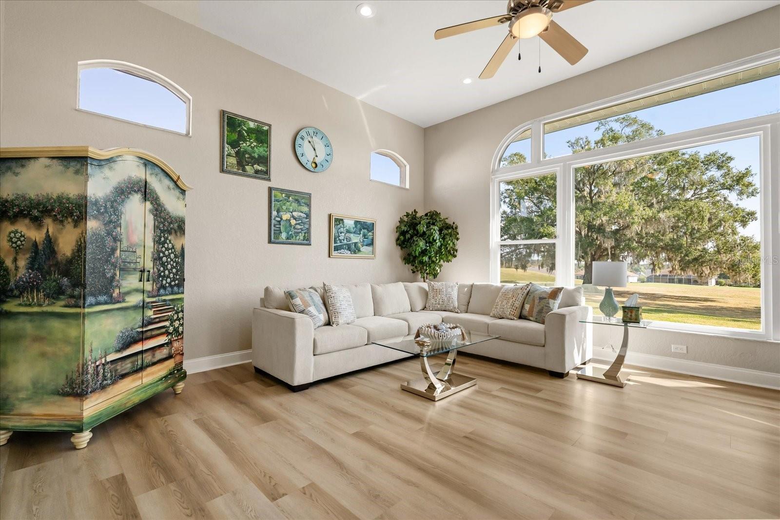 Image 22 of 52 For 2759 Huntington Hills Drive