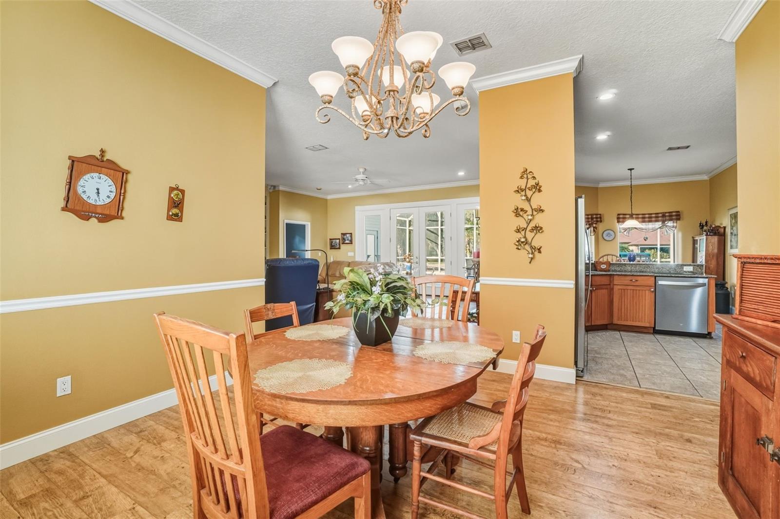 Image 19 of 45 For 2216 County Road 426