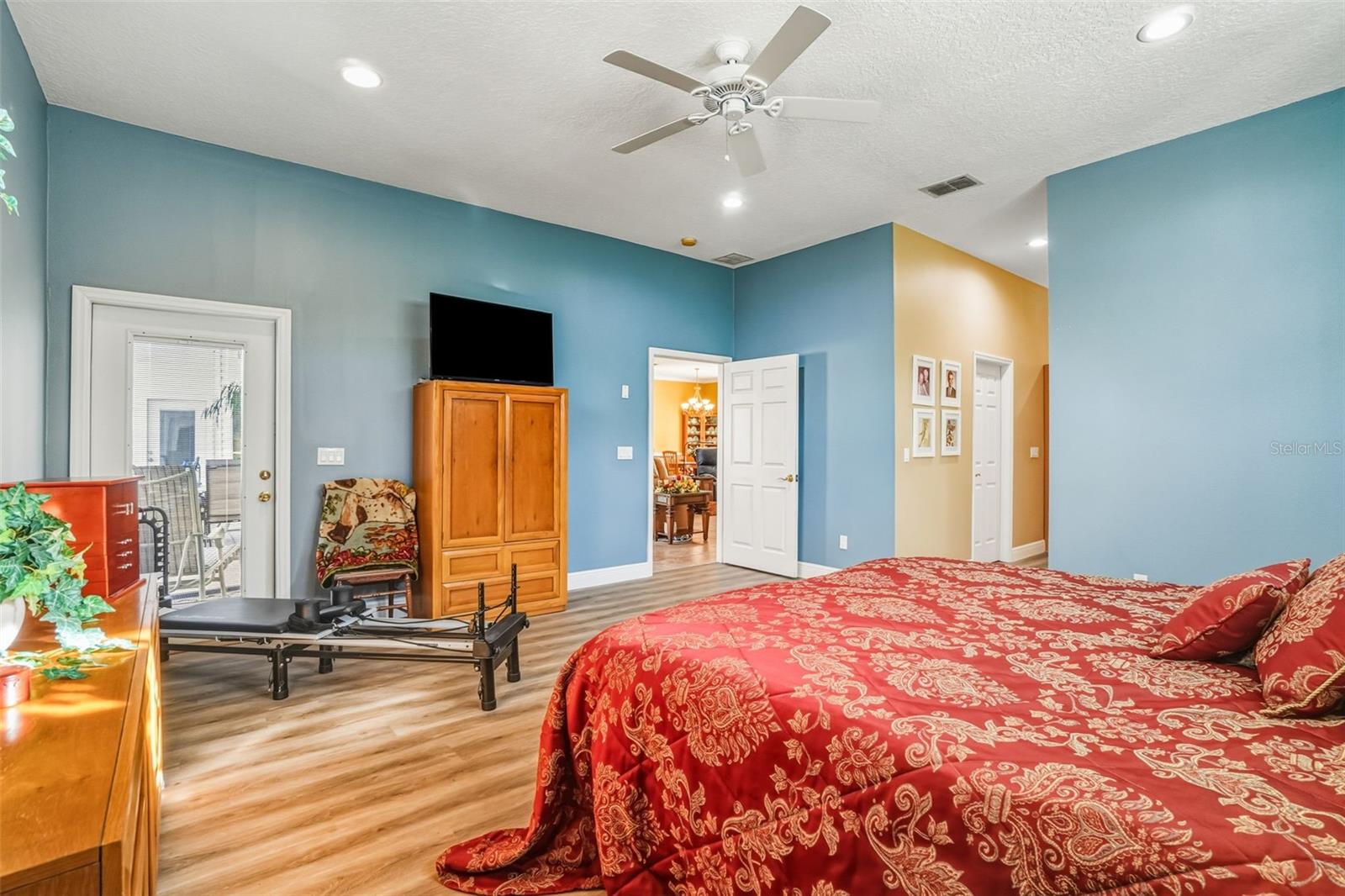 Image 24 of 45 For 2216 County Road 426