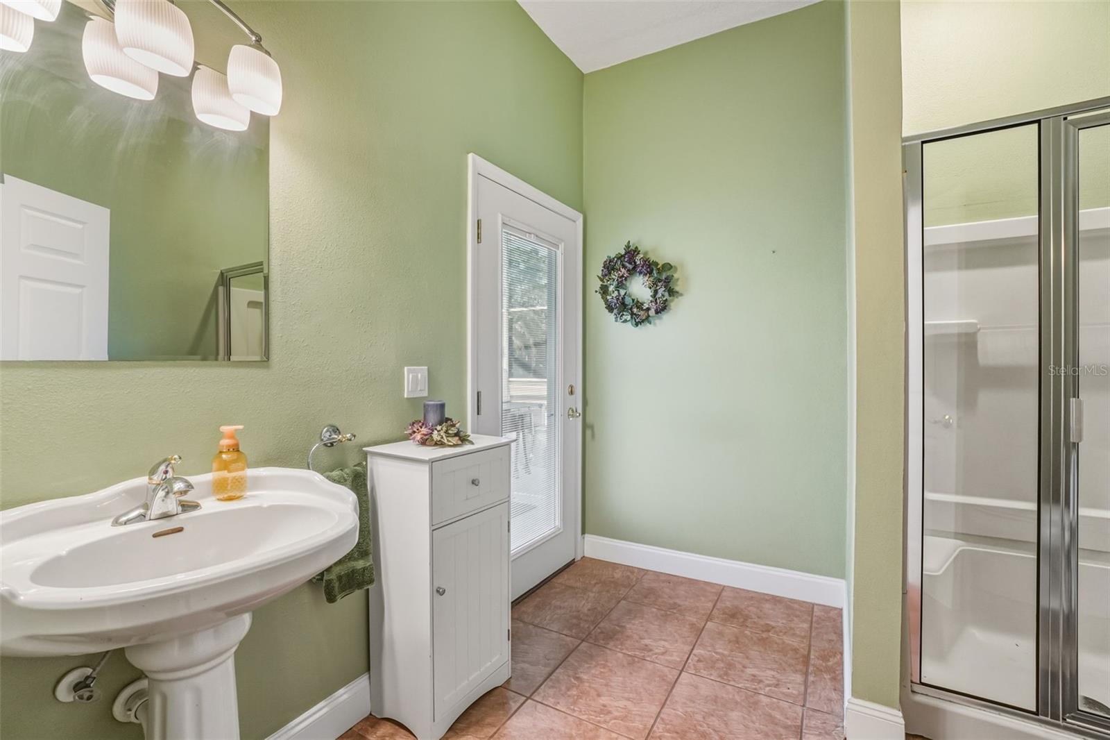 Image 31 of 45 For 2216 County Road 426