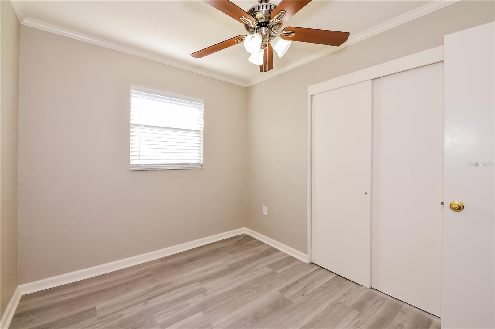 Image 13 of 16 For 2426 Stratford Drive