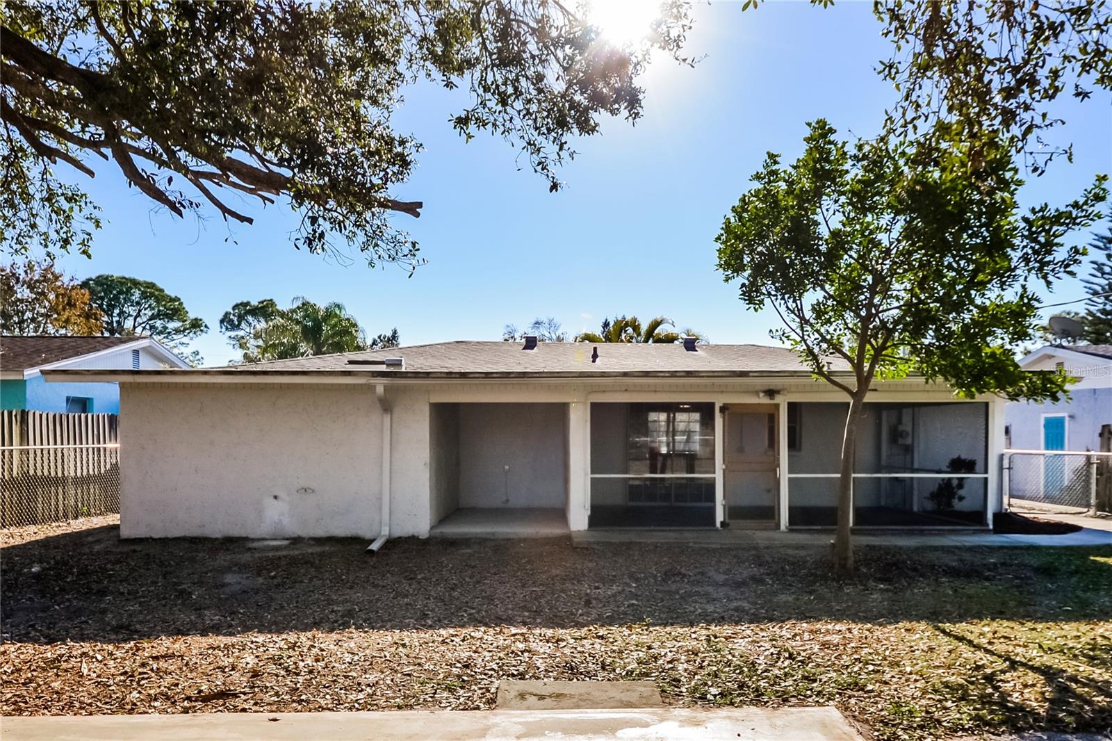 Image 15 of 16 For 2426 Stratford Drive