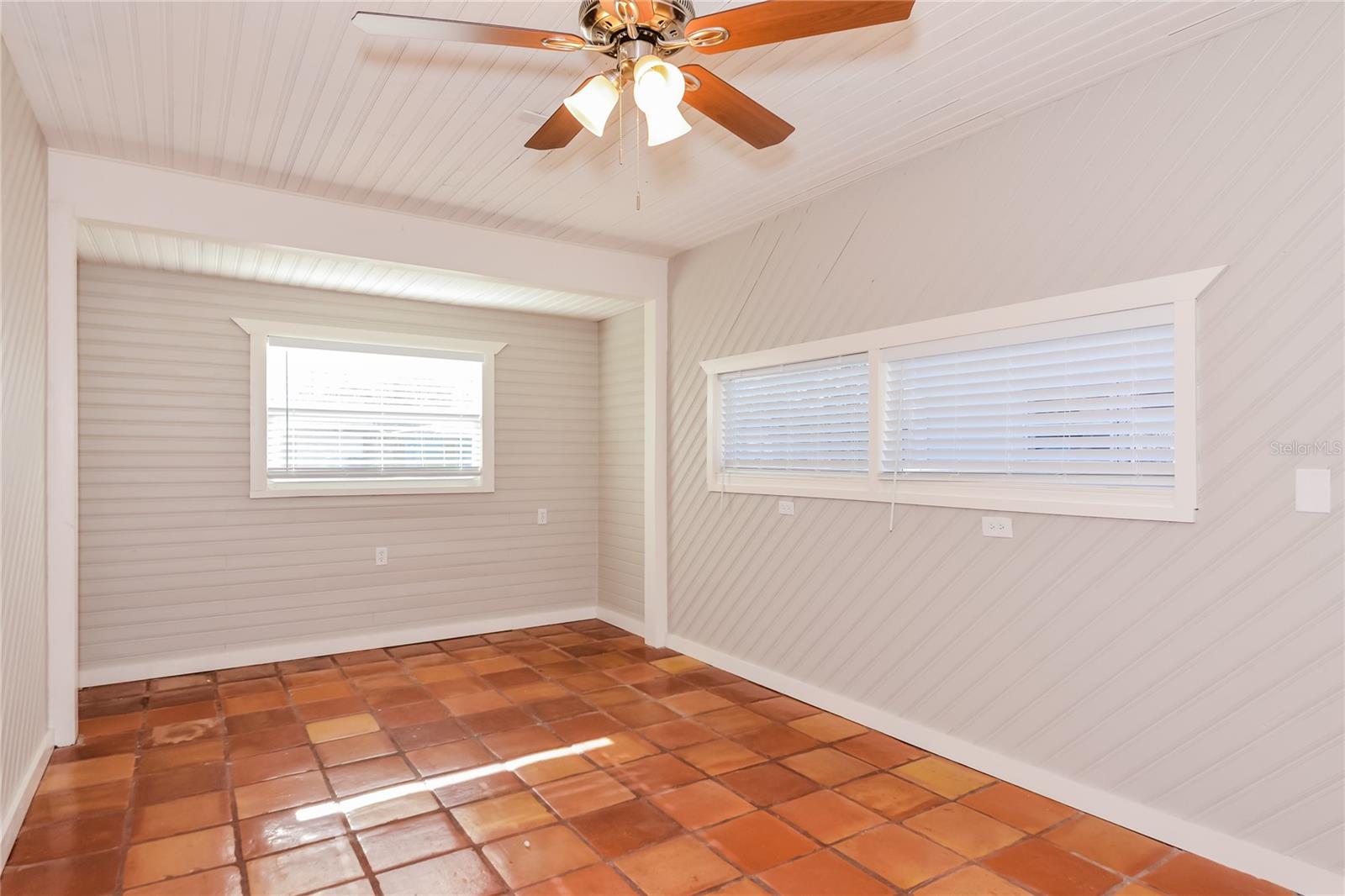 Image 7 of 16 For 2426 Stratford Drive