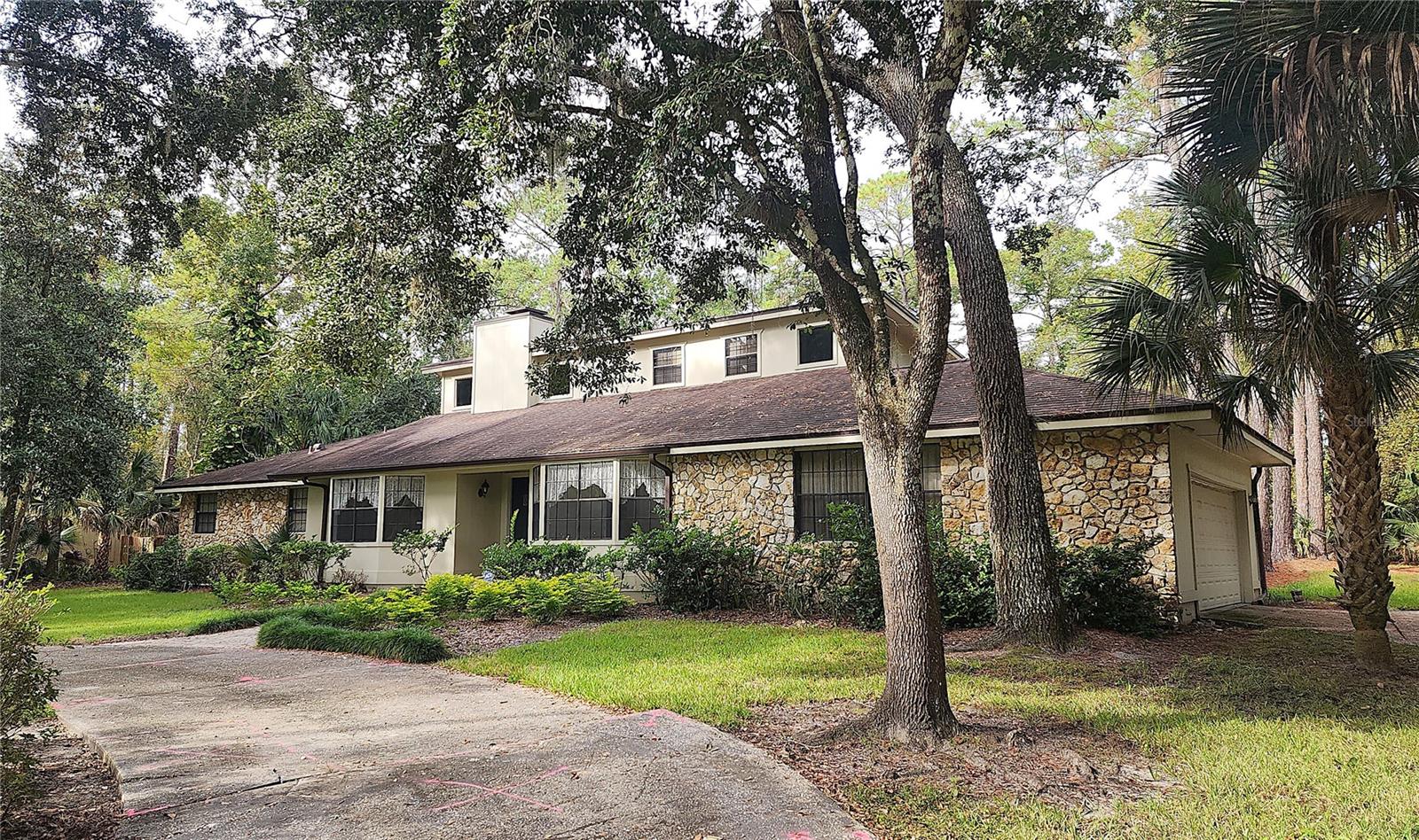 Image 2 of 53 For 122 Wisteria Drive