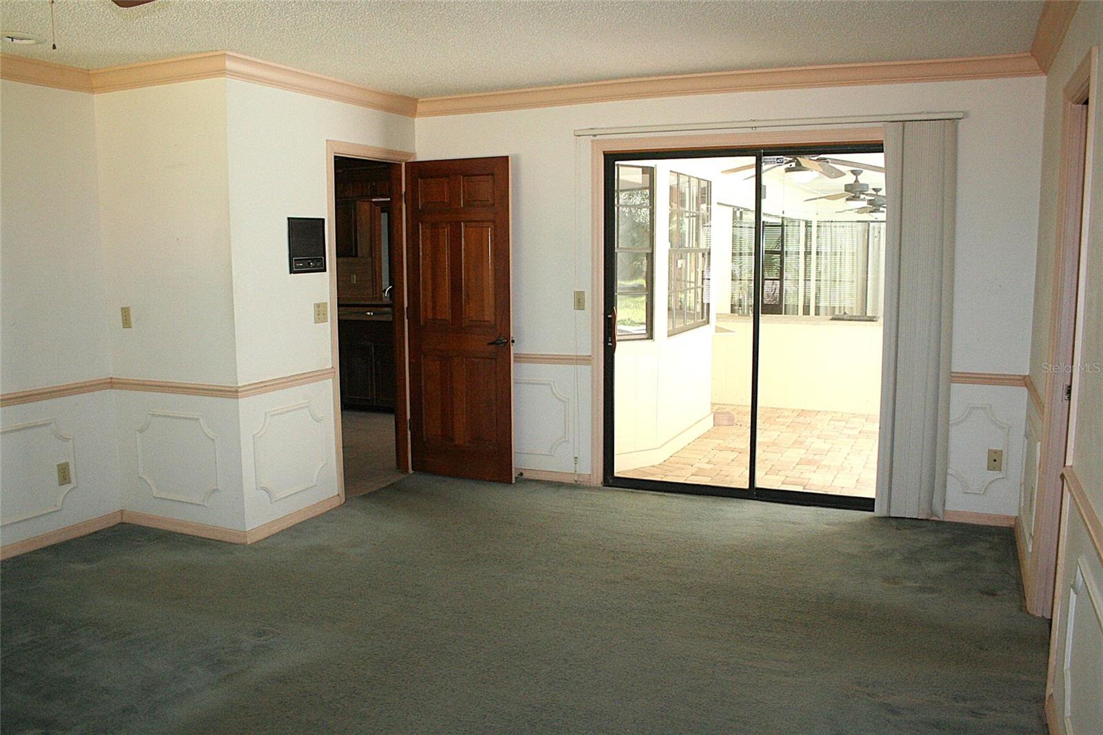 Image 23 of 53 For 122 Wisteria Drive