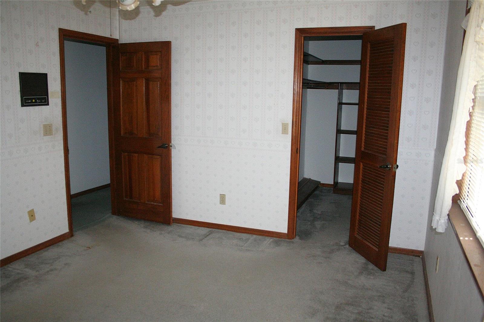 Image 31 of 53 For 122 Wisteria Drive