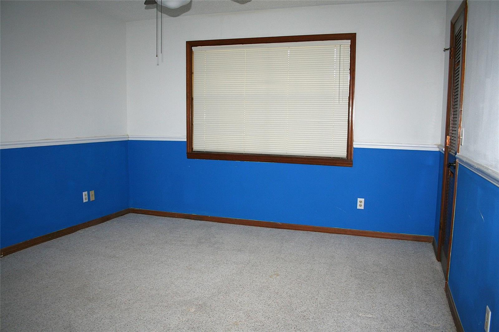 Image 32 of 53 For 122 Wisteria Drive