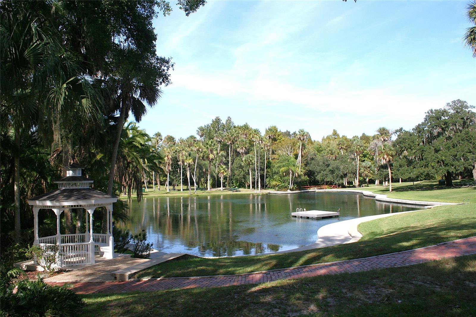 Image 45 of 53 For 122 Wisteria Drive