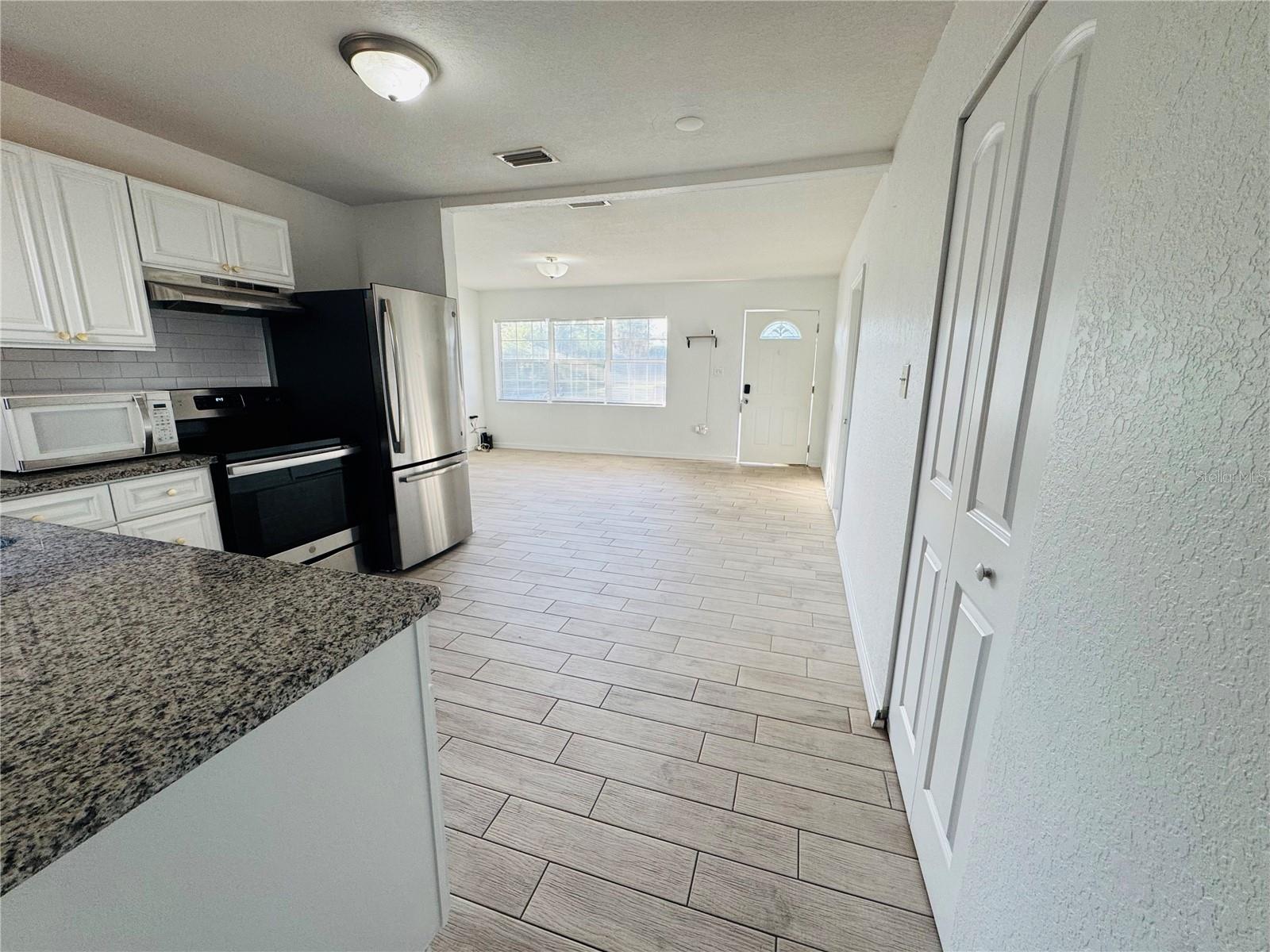 Image 11 of 16 For 216 Obrien Road