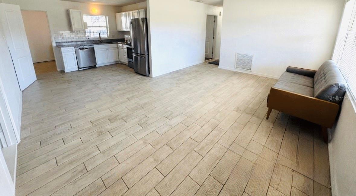 Image 6 of 16 For 216 Obrien Road