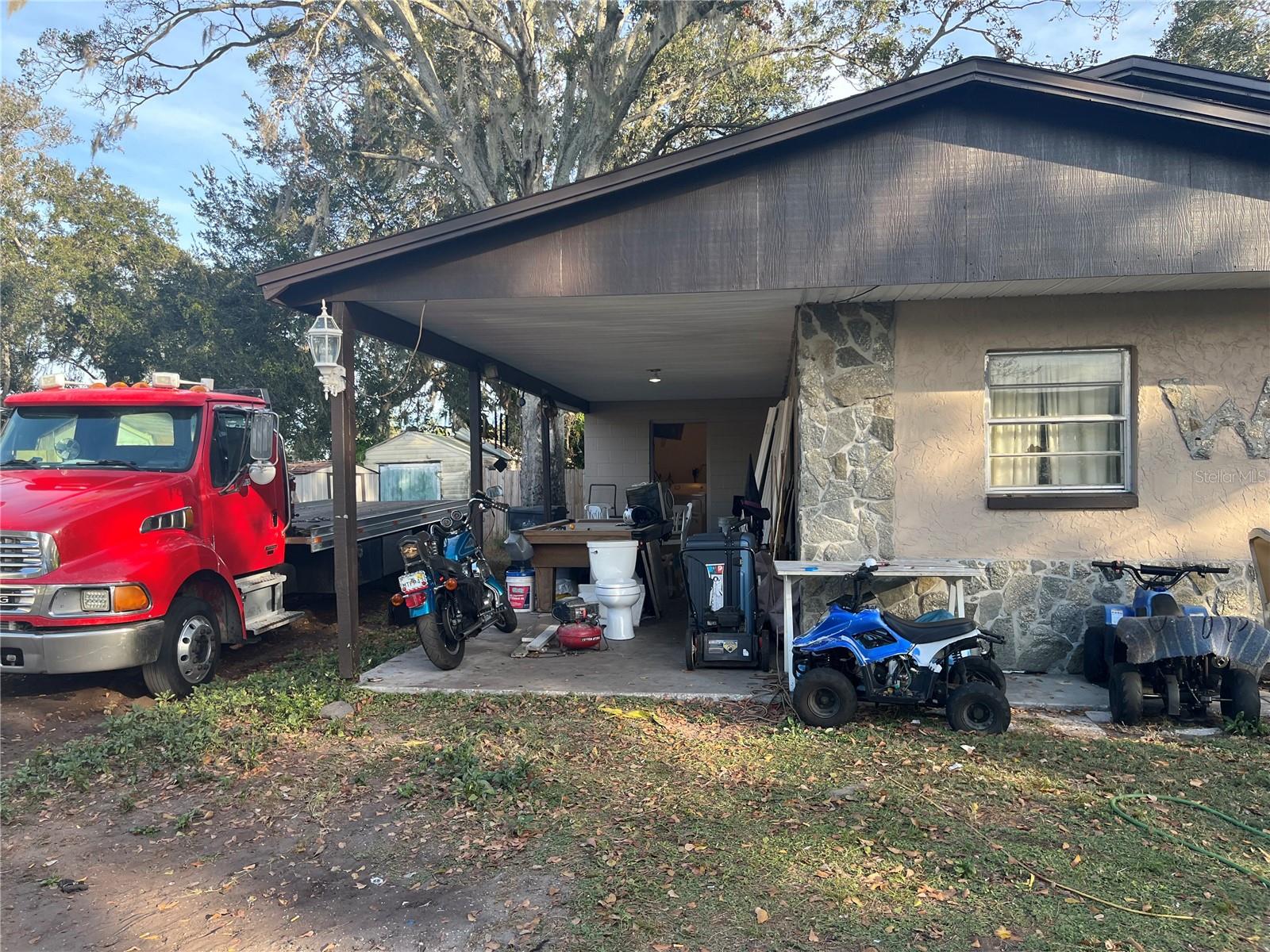 Image 2 of 10 For 9918 Albyar Avenue