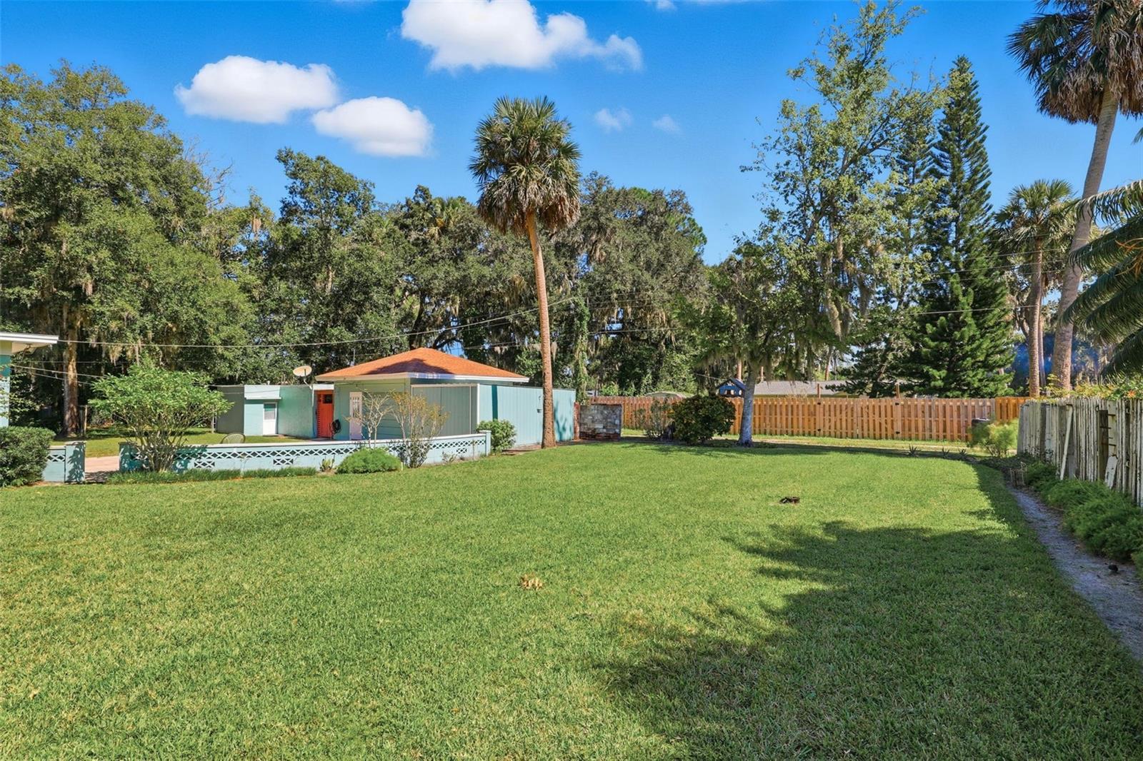 Image 34 of 40 For 457 Elliott Ave.