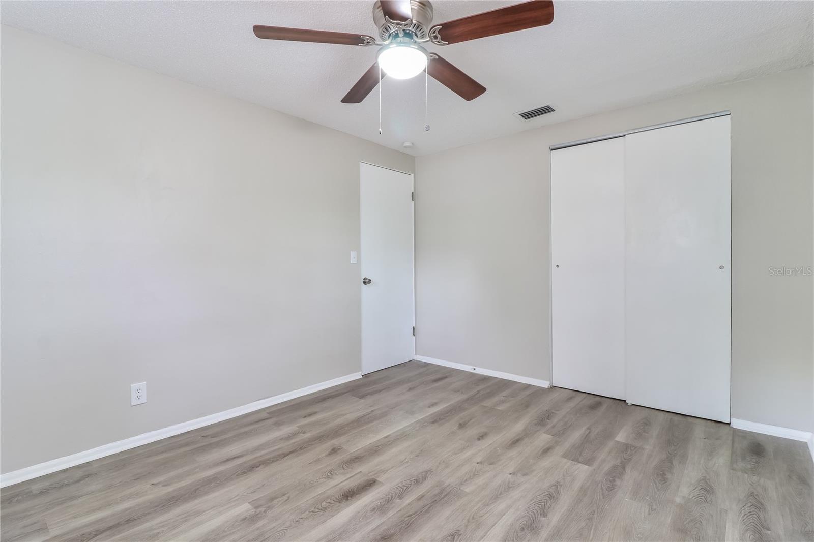 Image 10 of 16 For 3914 Deleuil Avenue