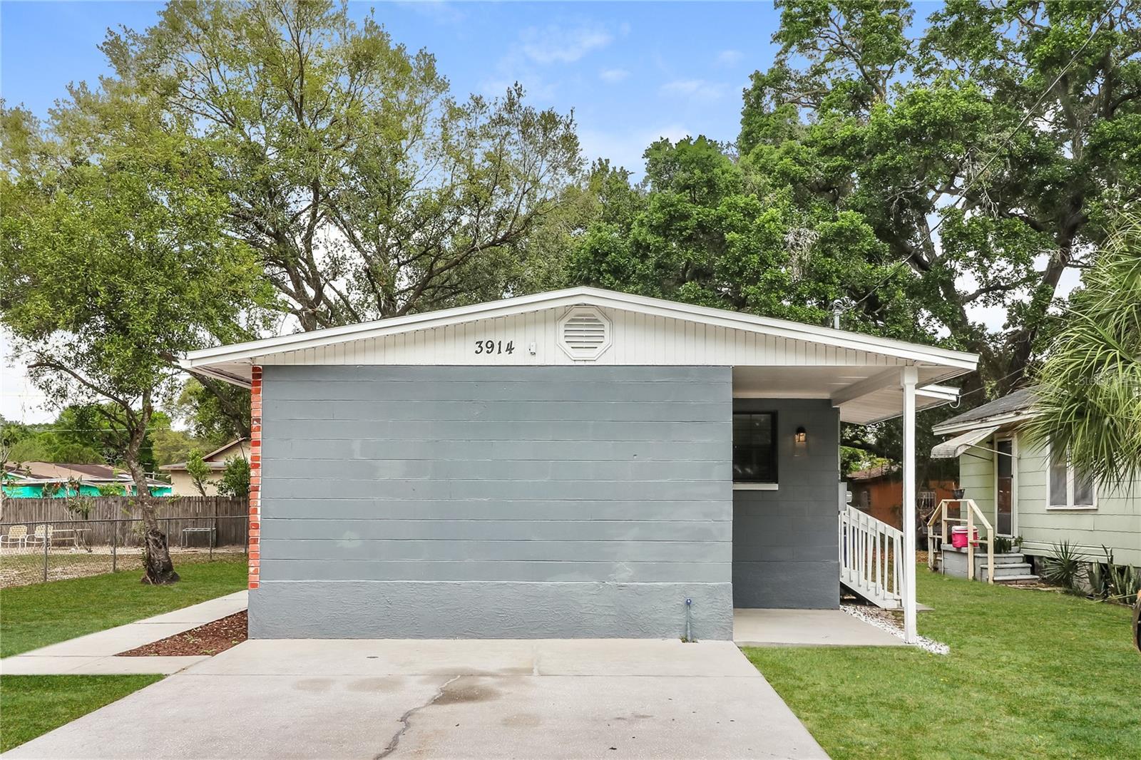 Image 15 of 16 For 3914 Deleuil Avenue