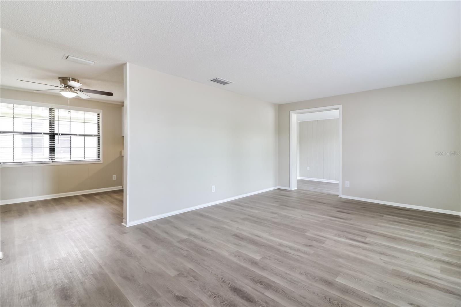 Image 2 of 16 For 3914 Deleuil Avenue