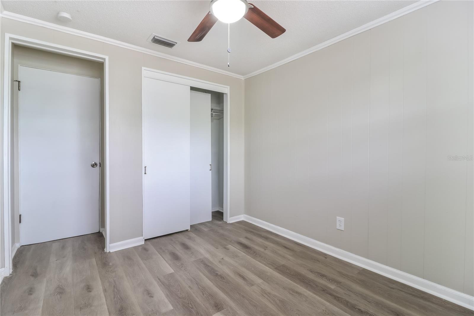 Image 9 of 16 For 3914 Deleuil Avenue