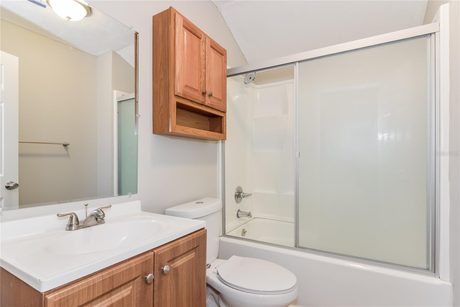 Image 13 of 17 For 2219 Glen Mist Drive