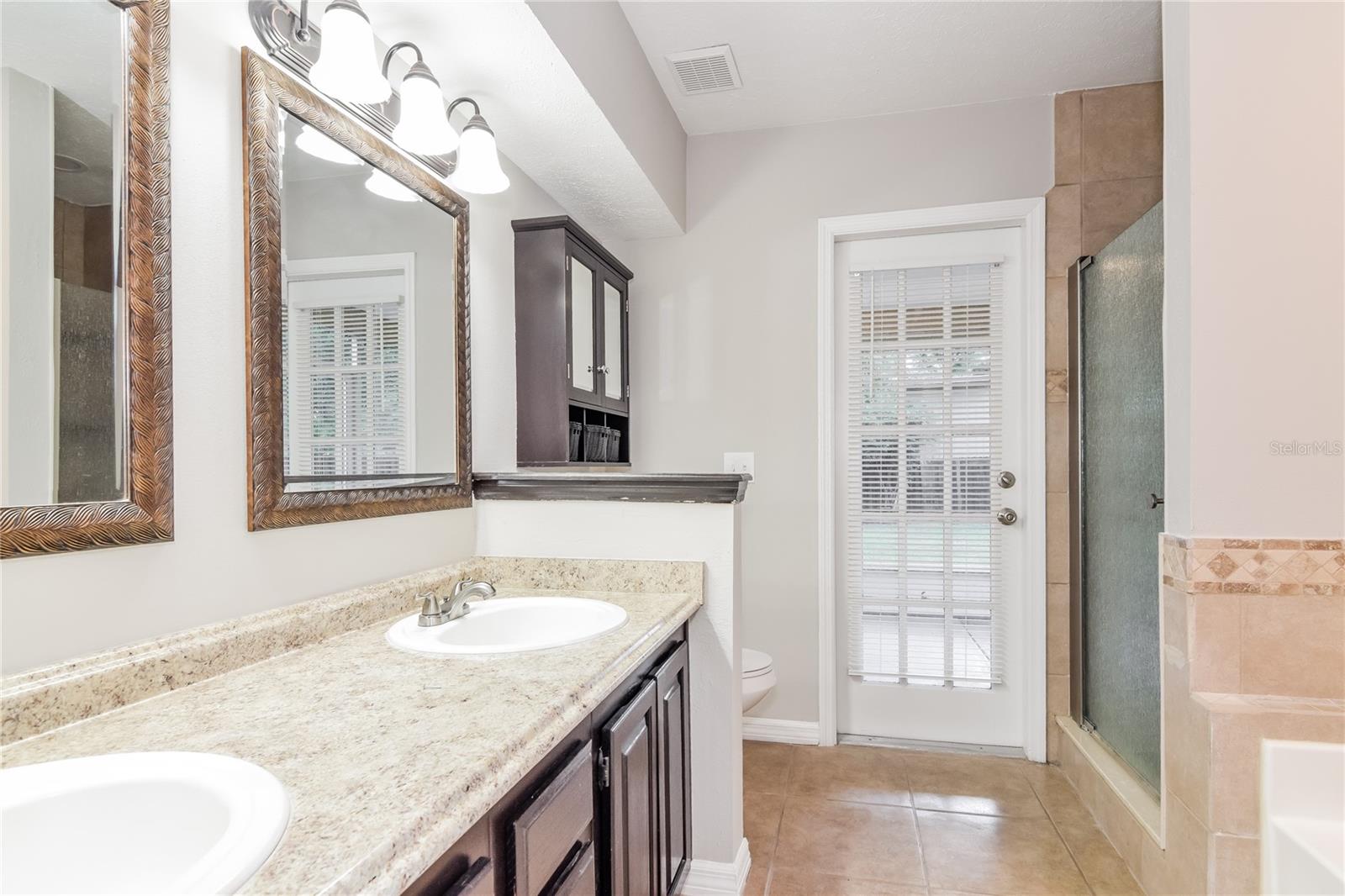 Image 9 of 17 For 2219 Glen Mist Drive