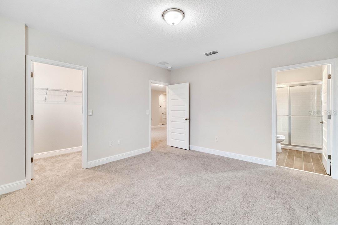 Image 26 of 48 For 18043 Millhouse Way