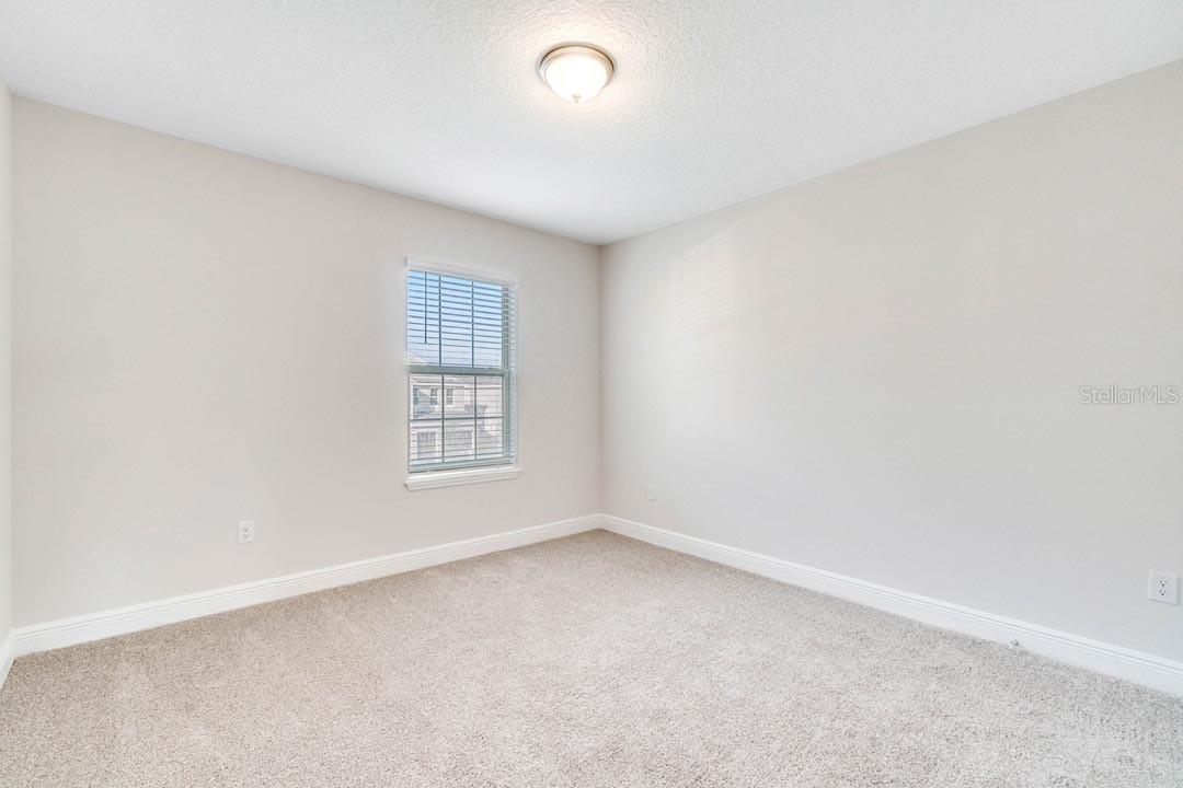 Image 29 of 48 For 18043 Millhouse Way