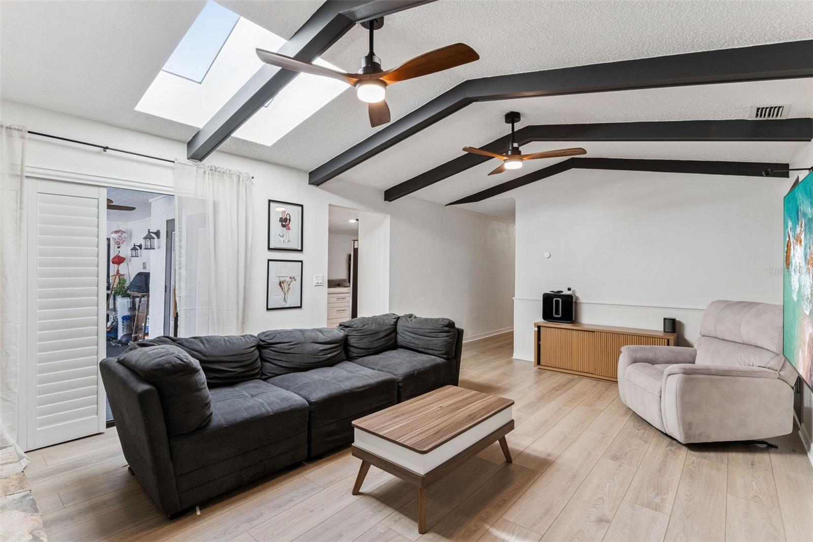 Image 14 of 44 For 1712 Golfside Drive