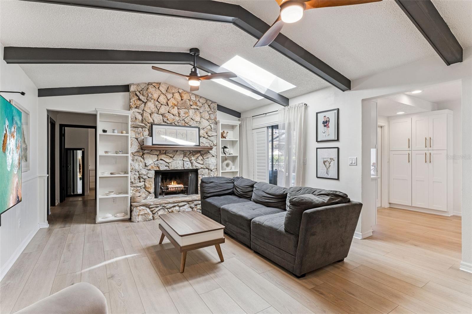 Image 15 of 44 For 1712 Golfside Drive