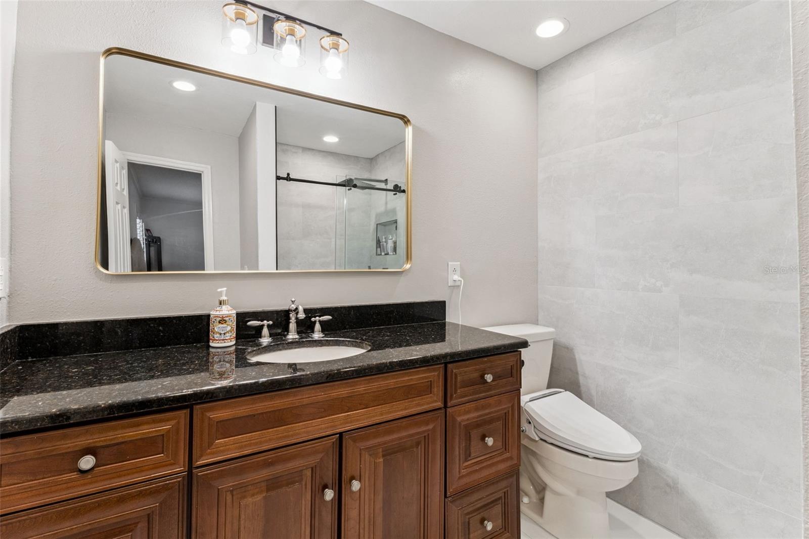 Image 29 of 44 For 1712 Golfside Drive