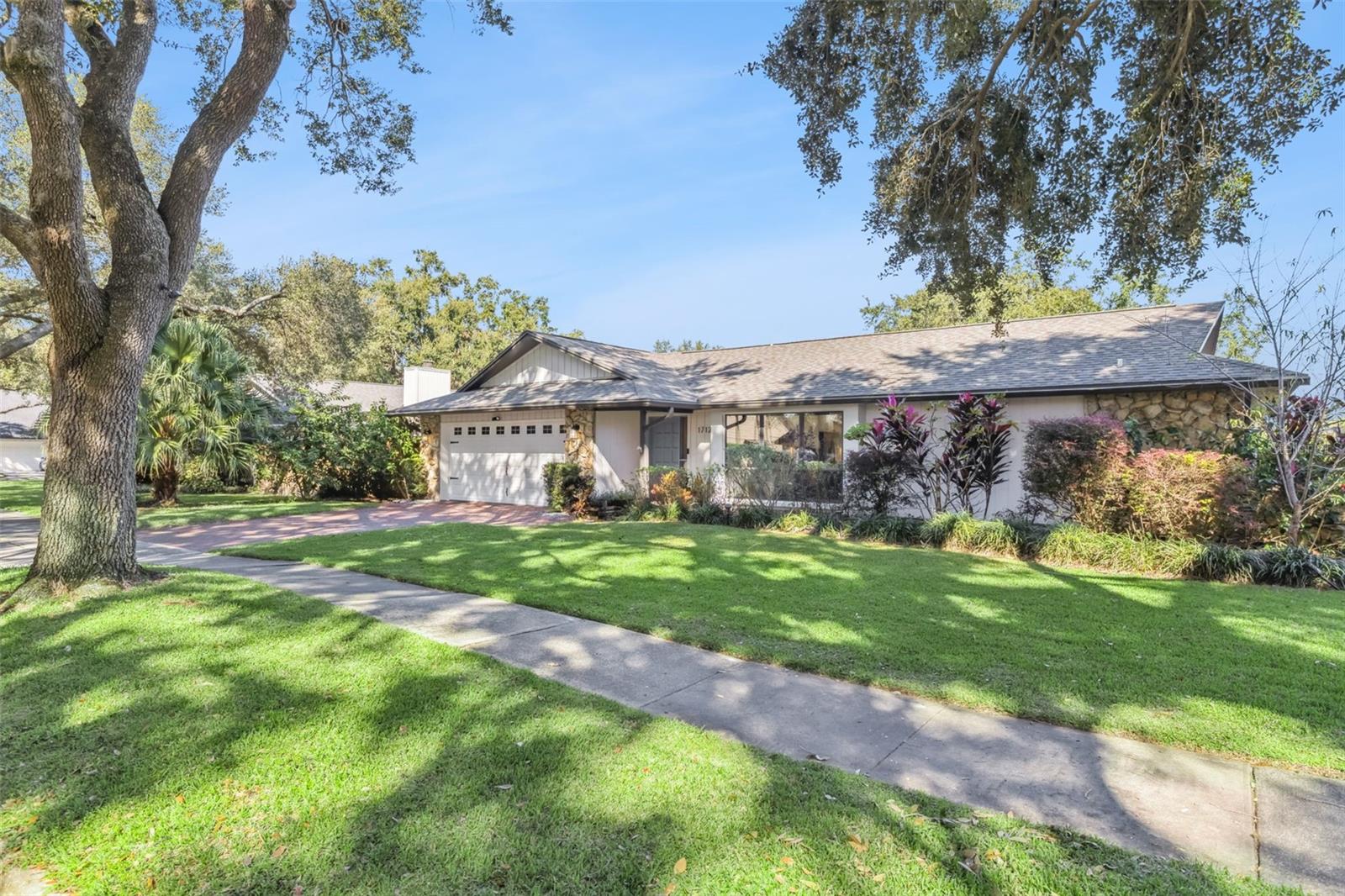 Image 3 of 44 For 1712 Golfside Drive