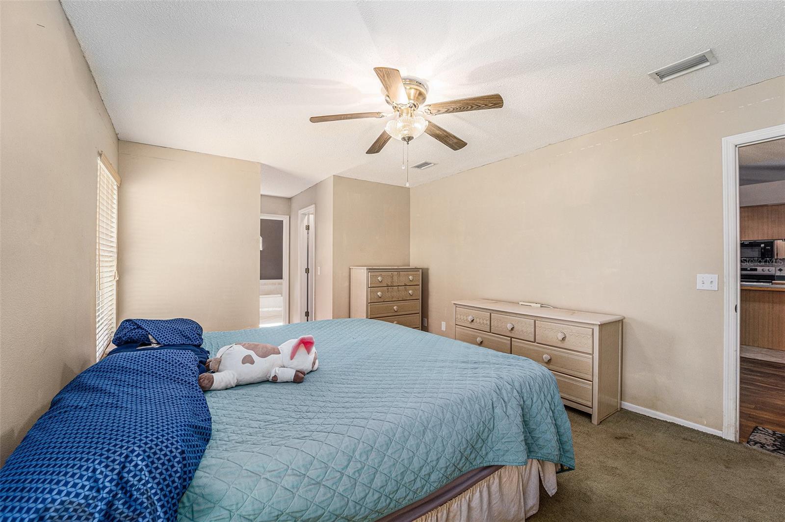 Image 20 of 35 For 518 Cr 312