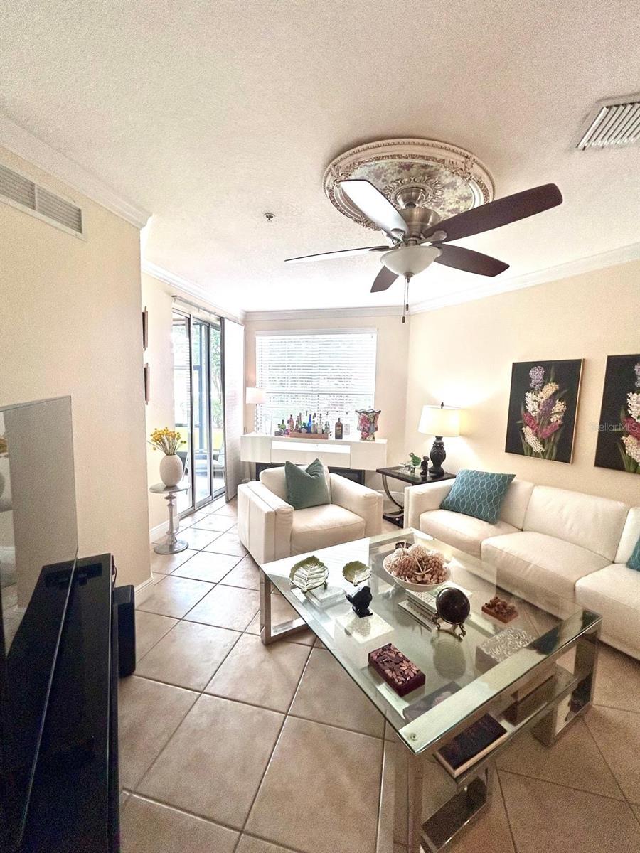 Image 15 of 25 For 8168 Boat Hook Loop 107