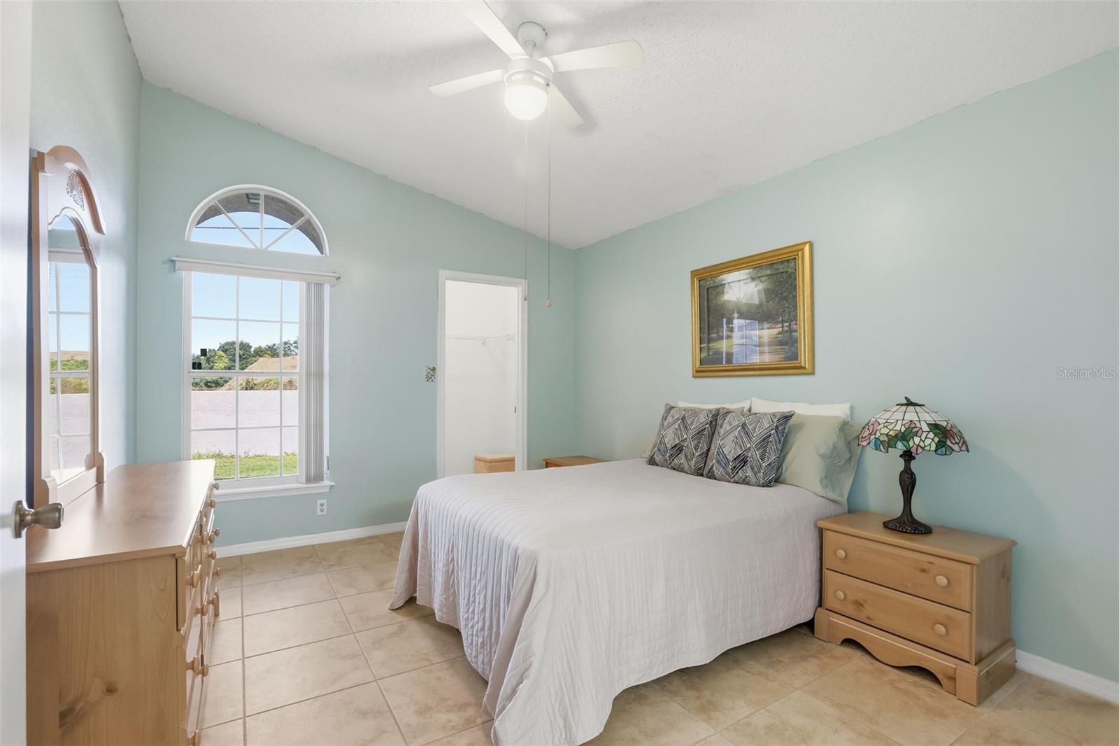 Image 18 of 35 For 270 San Gabriel Street