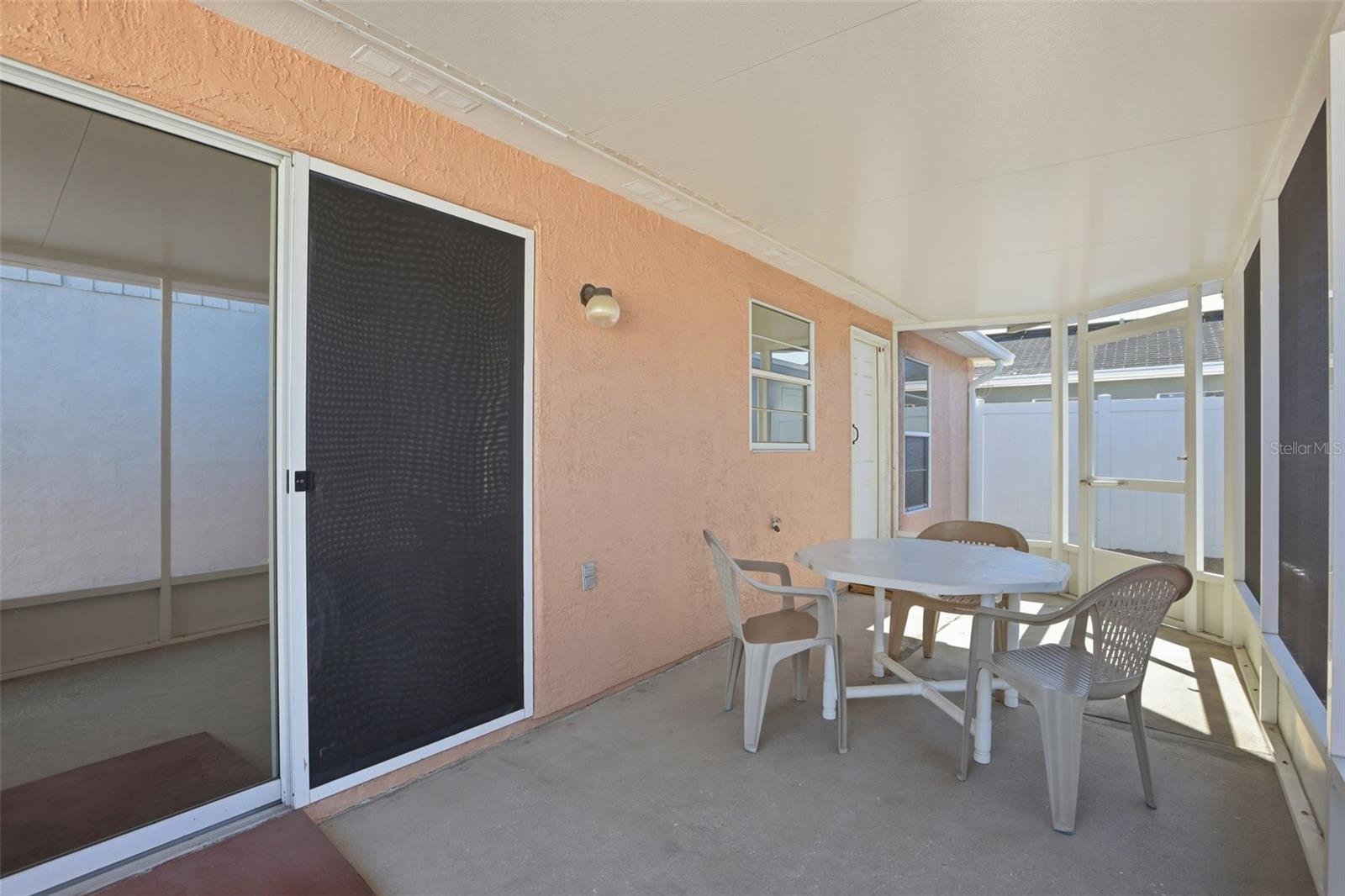 Image 27 of 35 For 270 San Gabriel Street