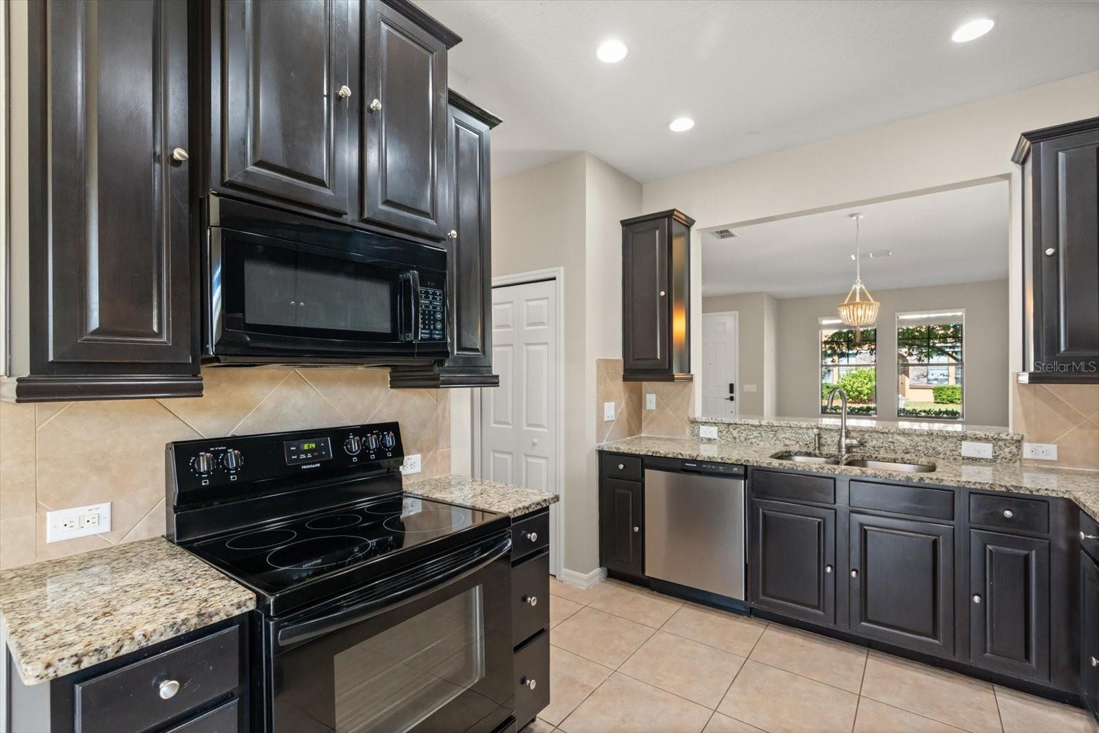 Image 10 of 45 For 293 Horsemint Lane