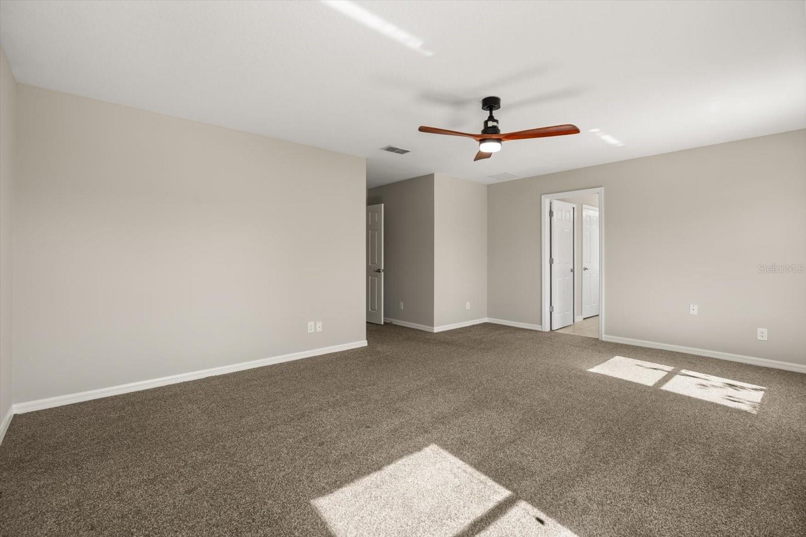 Image 16 of 45 For 293 Horsemint Lane