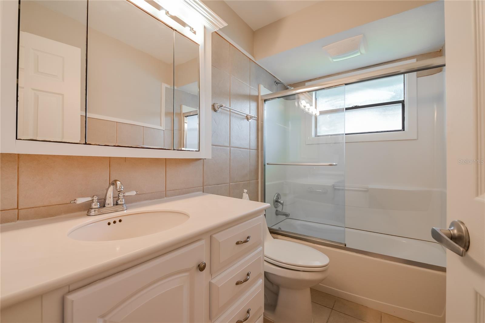 Image 11 of 16 For 4820 Camus Street