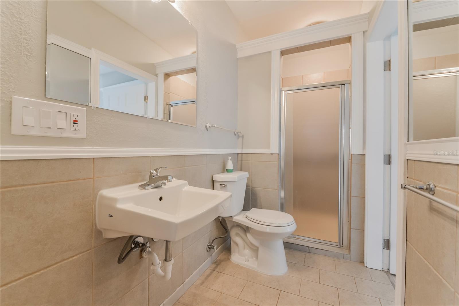 Image 14 of 16 For 4820 Camus Street