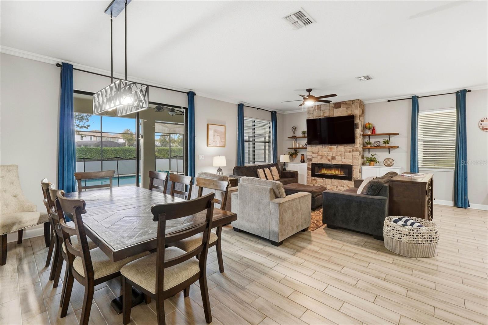 Image 19 of 59 For 1408 Moon Valley Drive