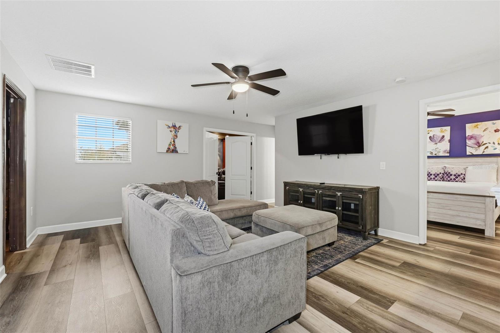 Image 25 of 59 For 1408 Moon Valley Drive