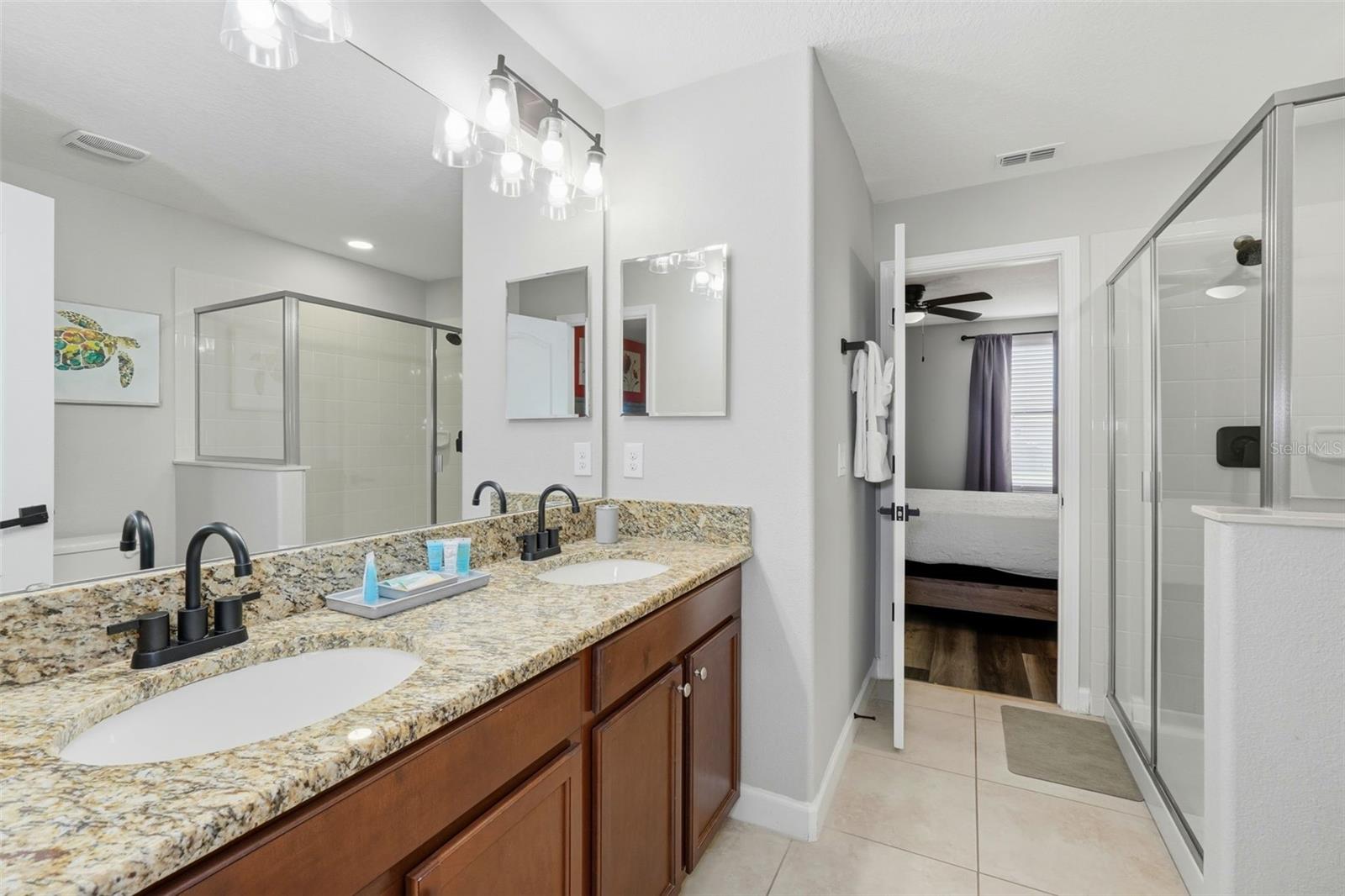 Image 33 of 59 For 1408 Moon Valley Drive