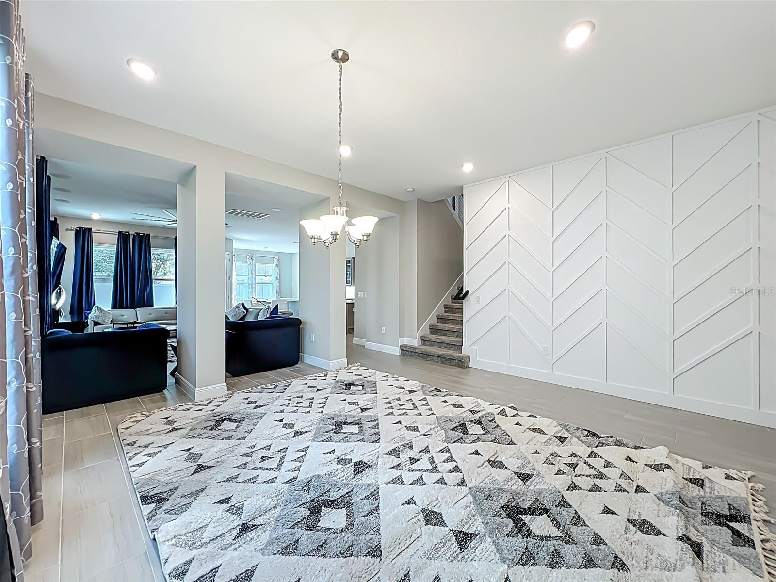 Image 11 of 72 For 9929 Summerlake Groves Street