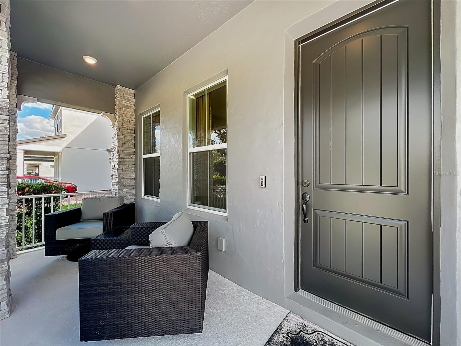 Image 4 of 72 For 9929 Summerlake Groves Street