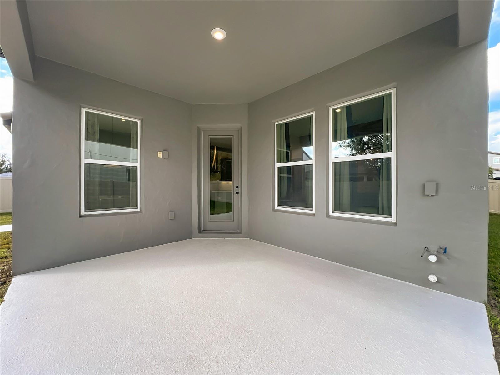 Image 68 of 72 For 9929 Summerlake Groves Street