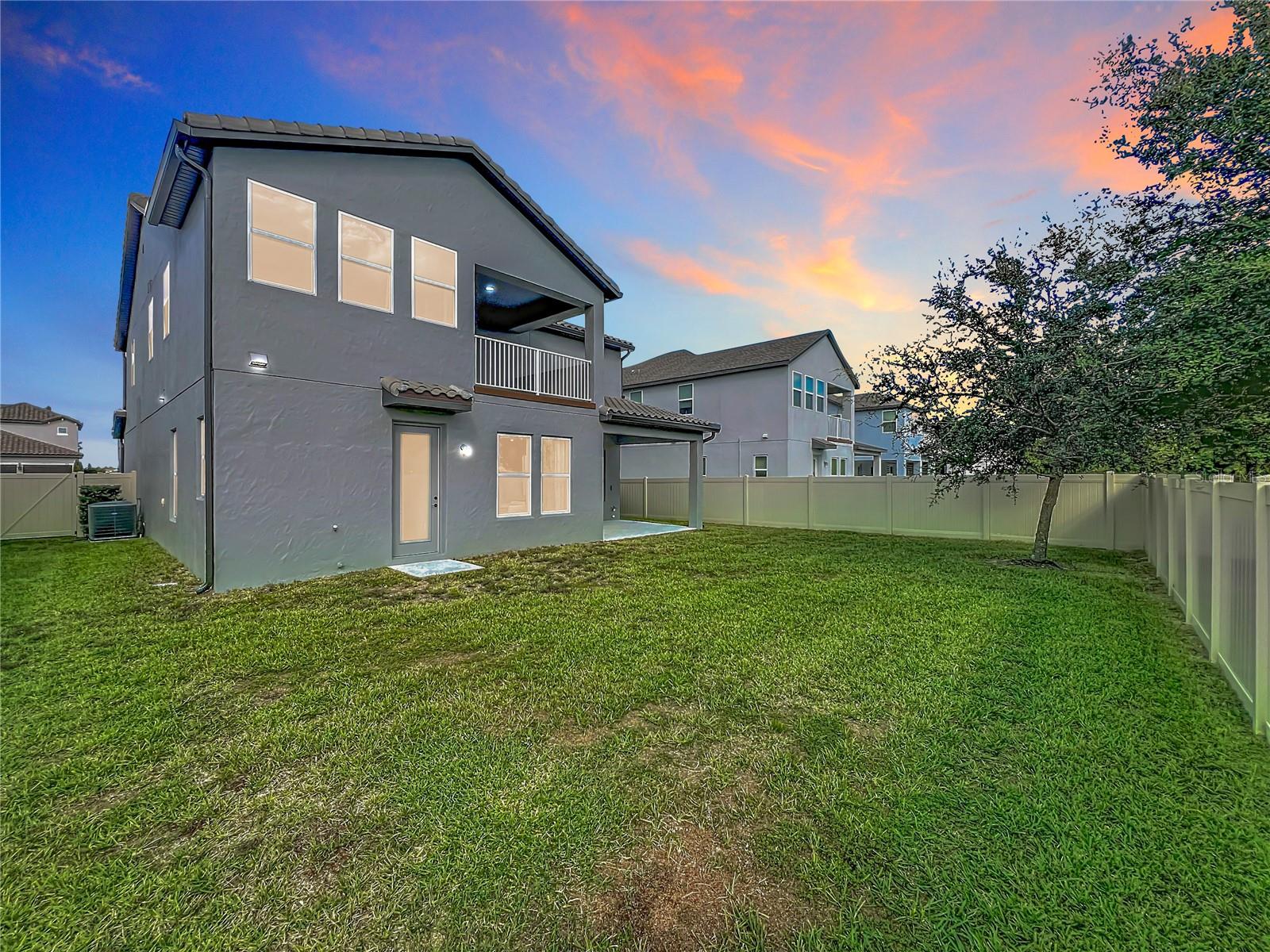 Image 71 of 72 For 9929 Summerlake Groves Street