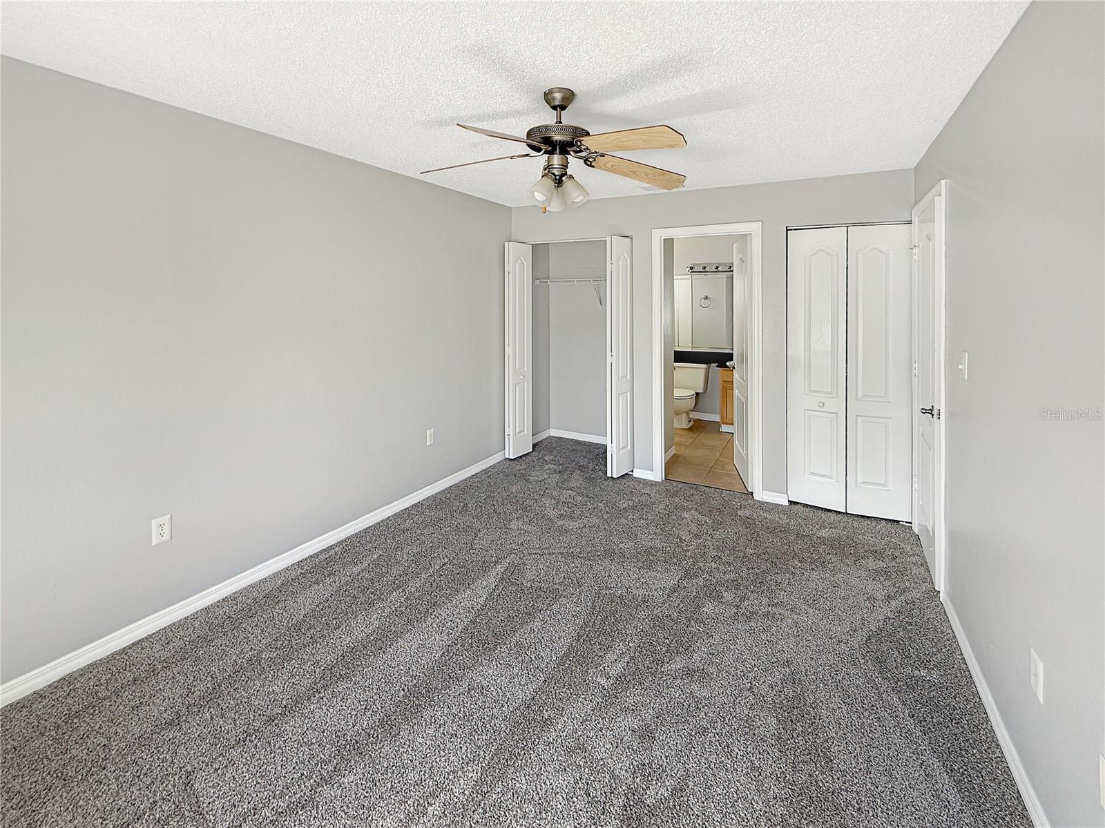 Image 9 of 13 For 90 Hidden Lake Drive 132