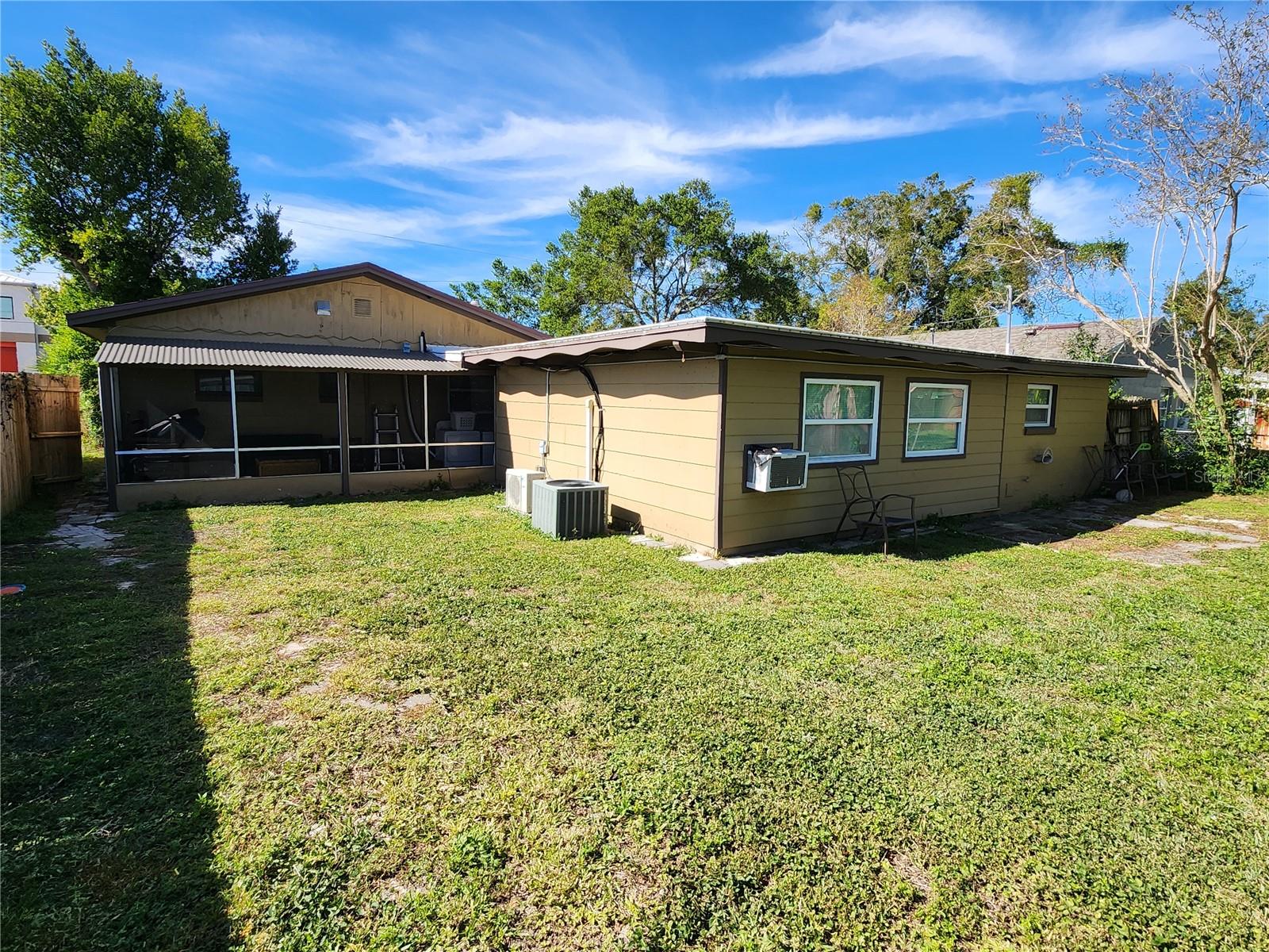 Image 16 of 16 For 4425 Fairview Avenue