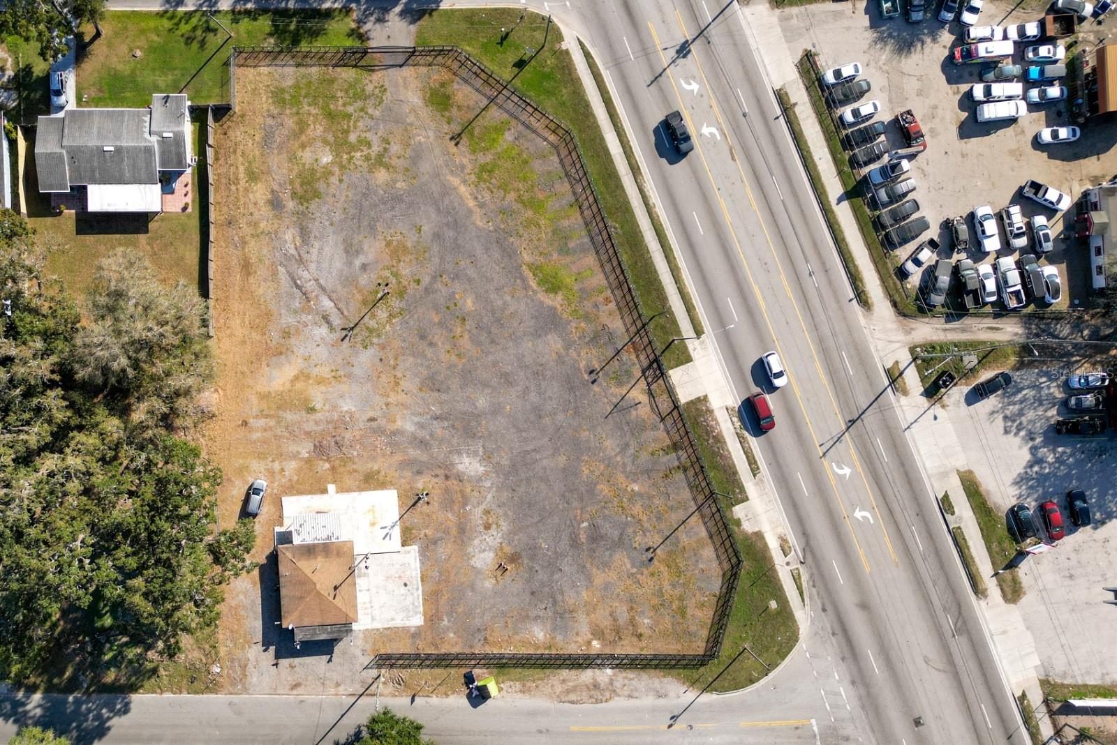 Image 23 of 31 For 5225 Old Winter Garden Road