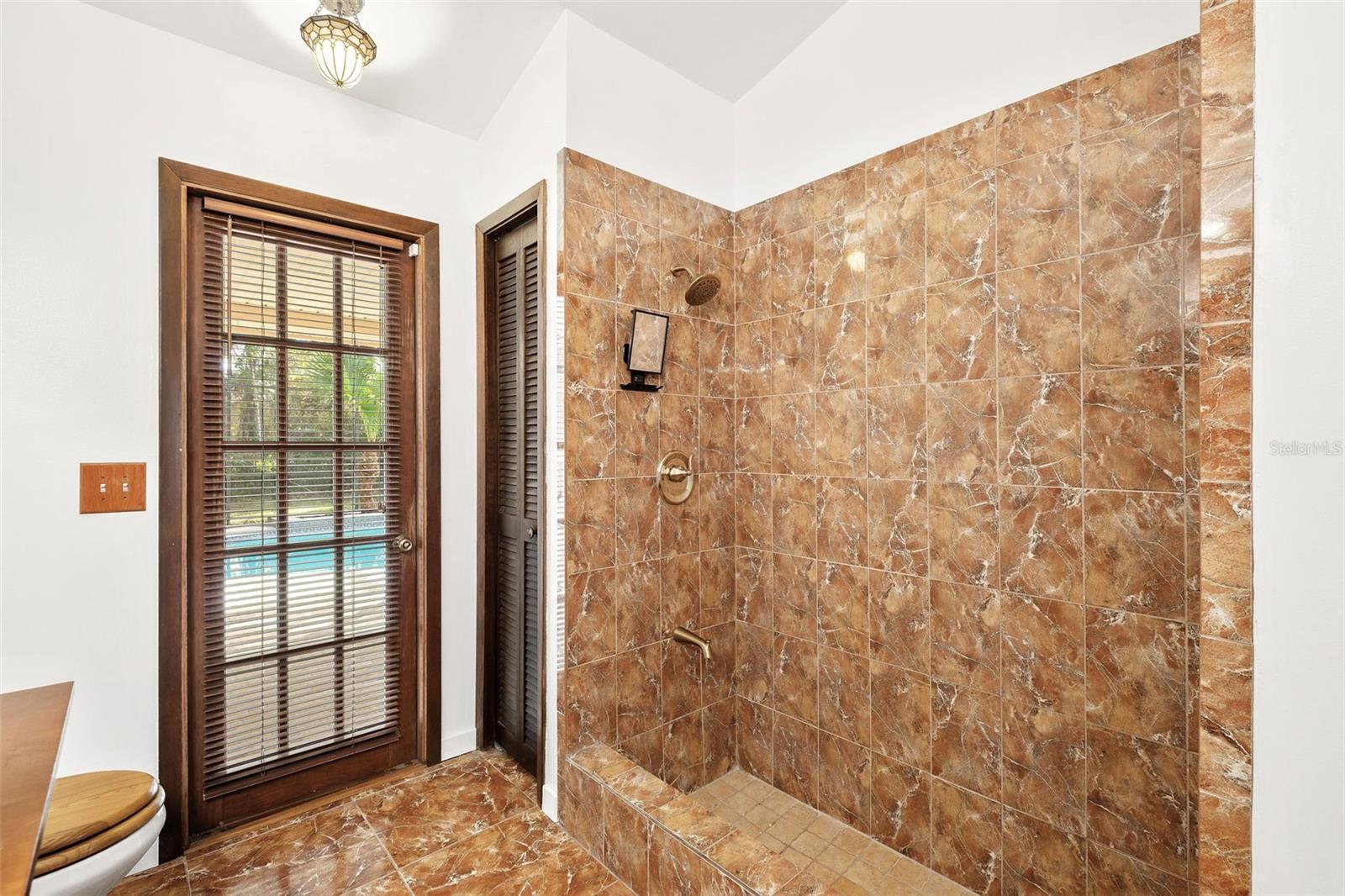 Image 22 of 42 For 1942 Kimberwicke Circle